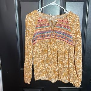 Savanna Jana women shirt. Size small Pre-Owned